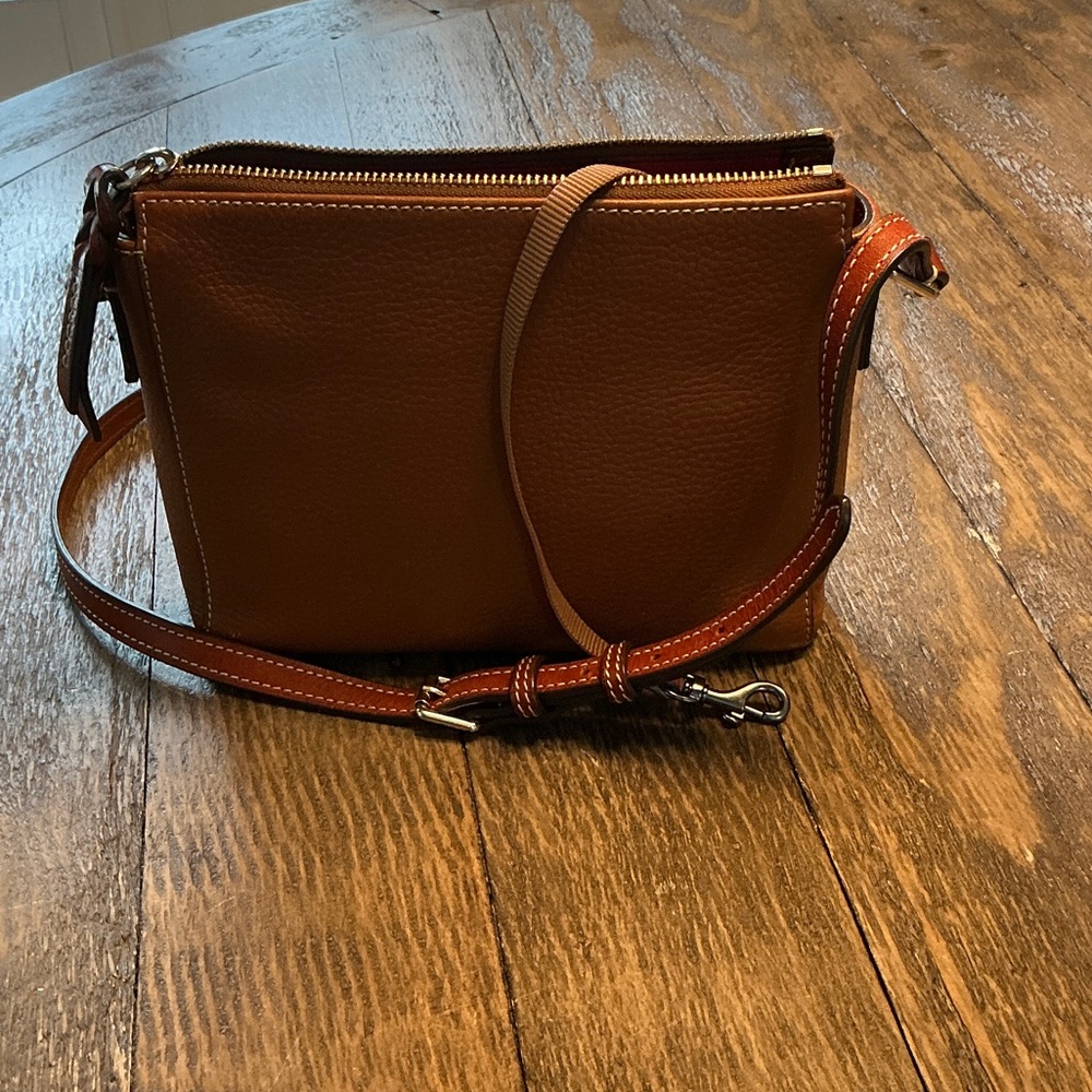 Dooney & Bourke Tan pebble finish Leather Crossbody Bag - Picture 2 of 4